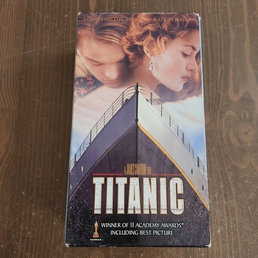 Titanic VHS, 1998, 2-Tape Set Very Good Condition Tested And Working Vintage